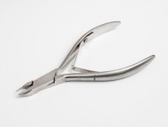 Кусачки маник., Zinger, для кожи с 2 пружинами; матовые; ручная заточка Кусачки маник., Zinger, для кожи с 2 пружинами; матовые; ручная заточка