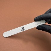 Пилка Bloom "МИНИ" белая дерево 120/120 грит, шт Пилка Bloom "МИНИ" белая дерево 120/120 грит, шт